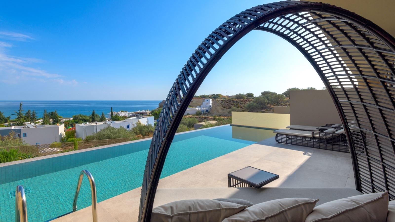 rooms-gea-adultsonly-suite-sea-view-with-private-pool