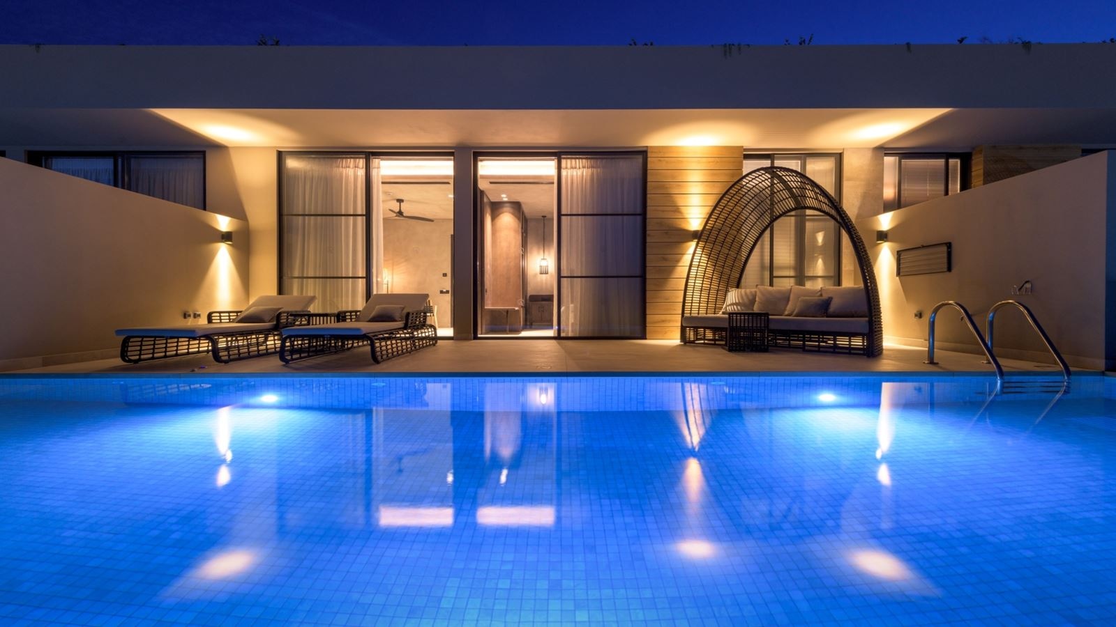 rooms-gea-adultsonly-suite-sea-view-with-private-pool