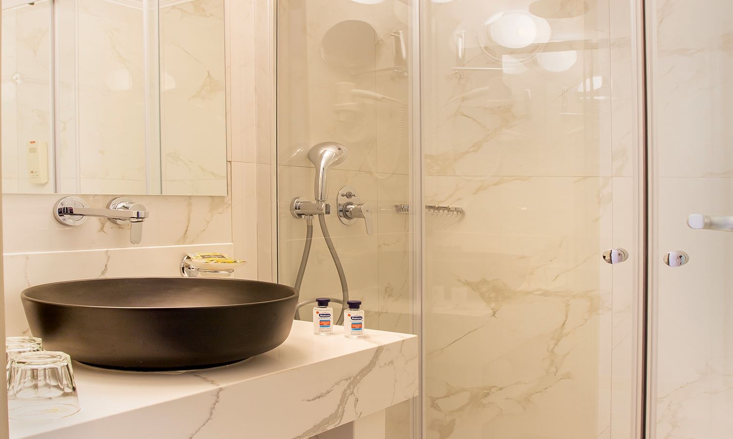 rooms-cosy-double-room