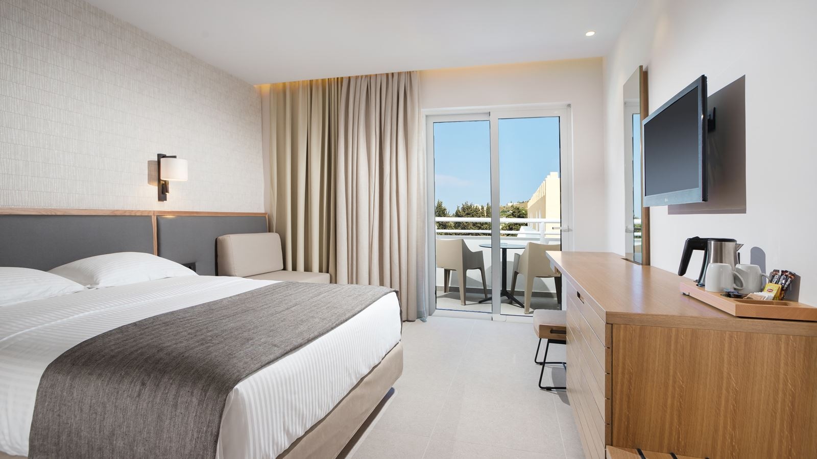 rooms-room-superior-balcony