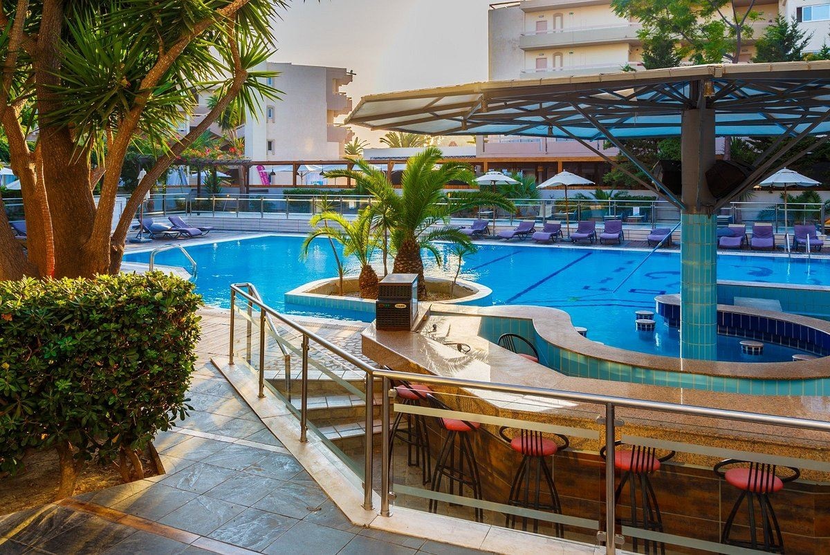 bars-shades-pool-bar