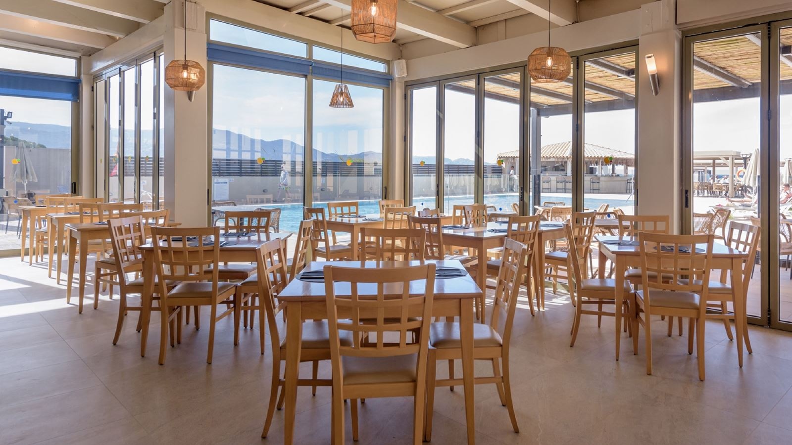 restaurants-main-restaurant