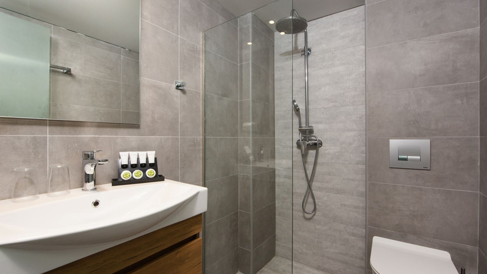 rooms-standard-double-garden-view