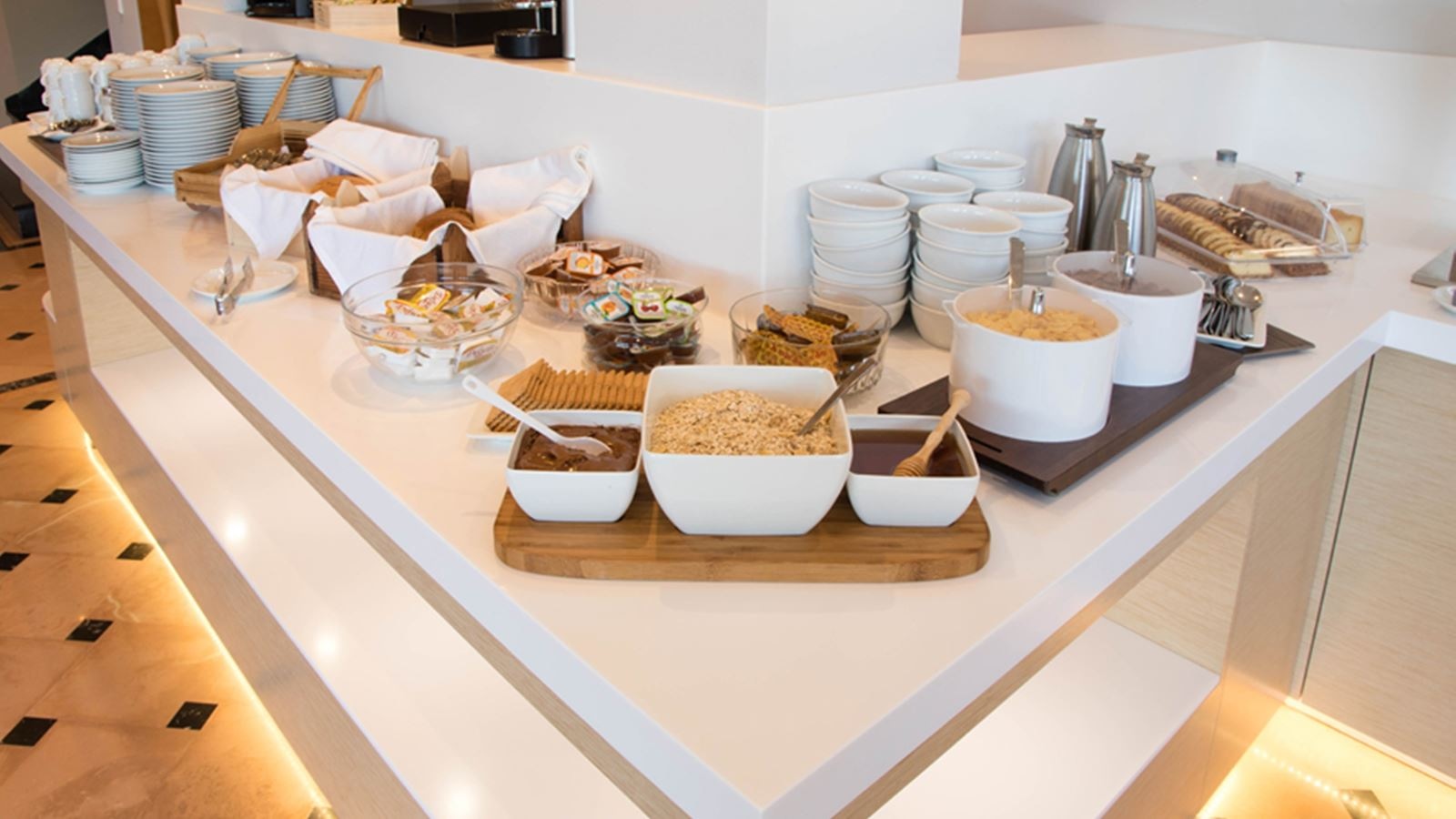 restaurants-main-restaurant