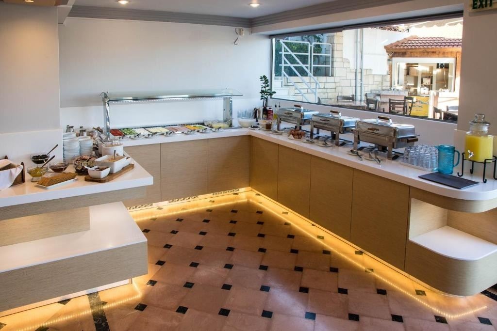 restaurants-main-restaurant