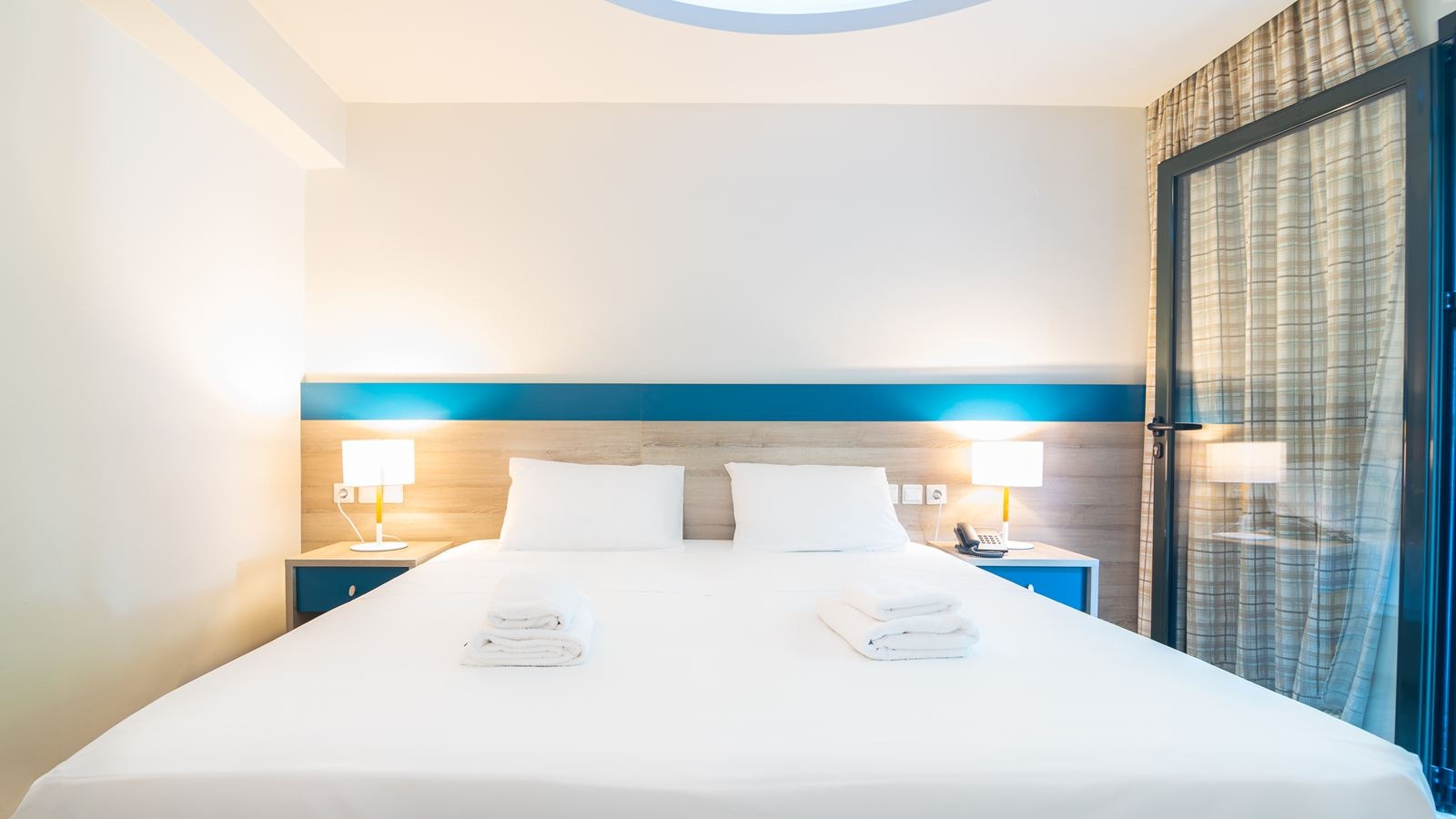 rooms-double-room-gv