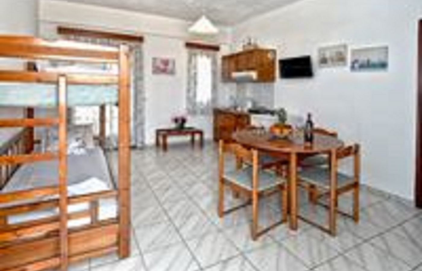 rooms-apartment-seaview