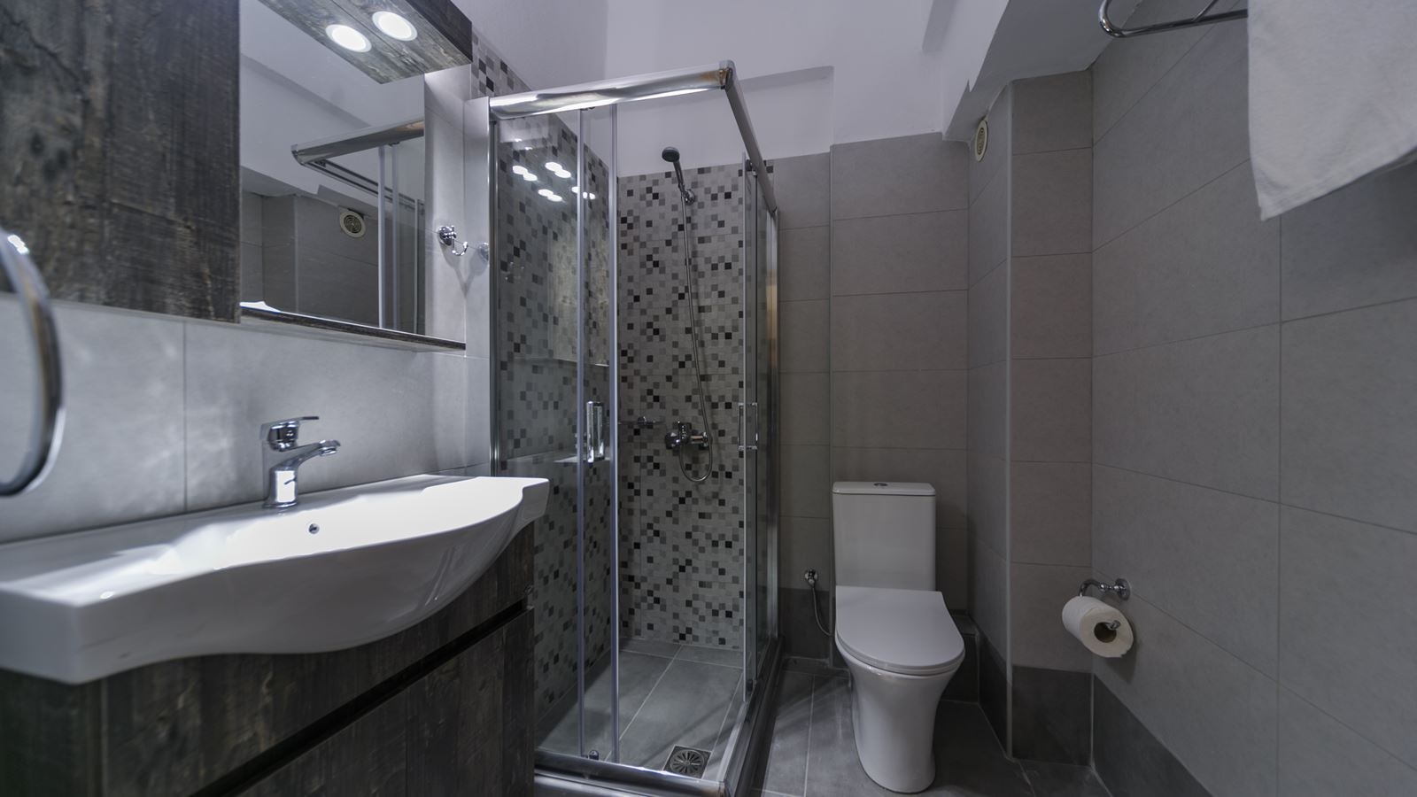 rooms-suite-junior-1-bedroom--living-room-balcony-or-terrace