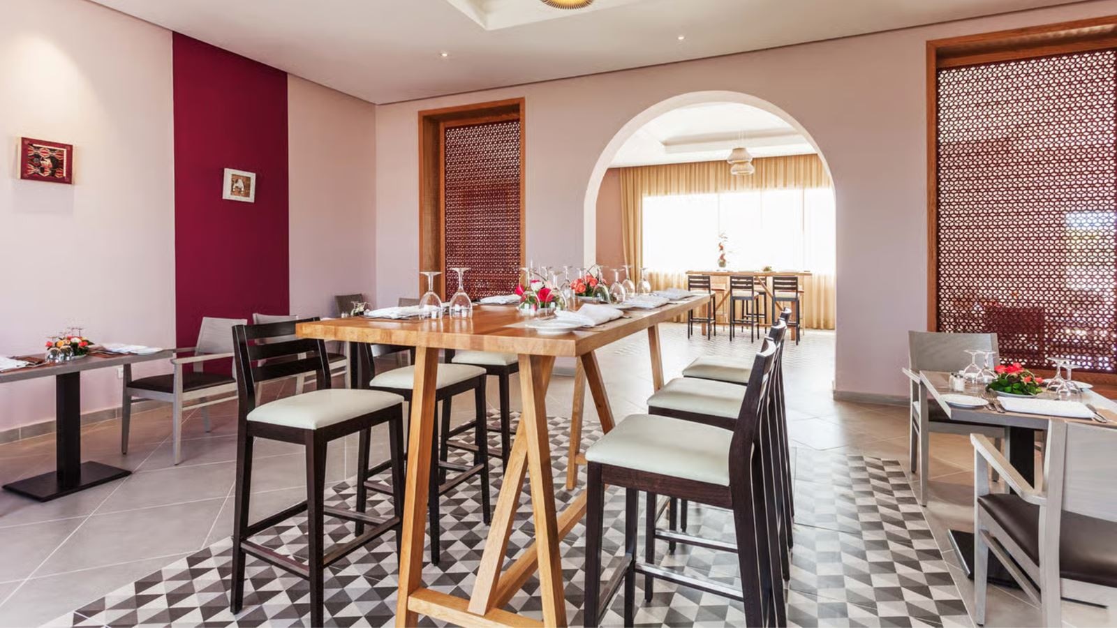 restaurants-restaurants