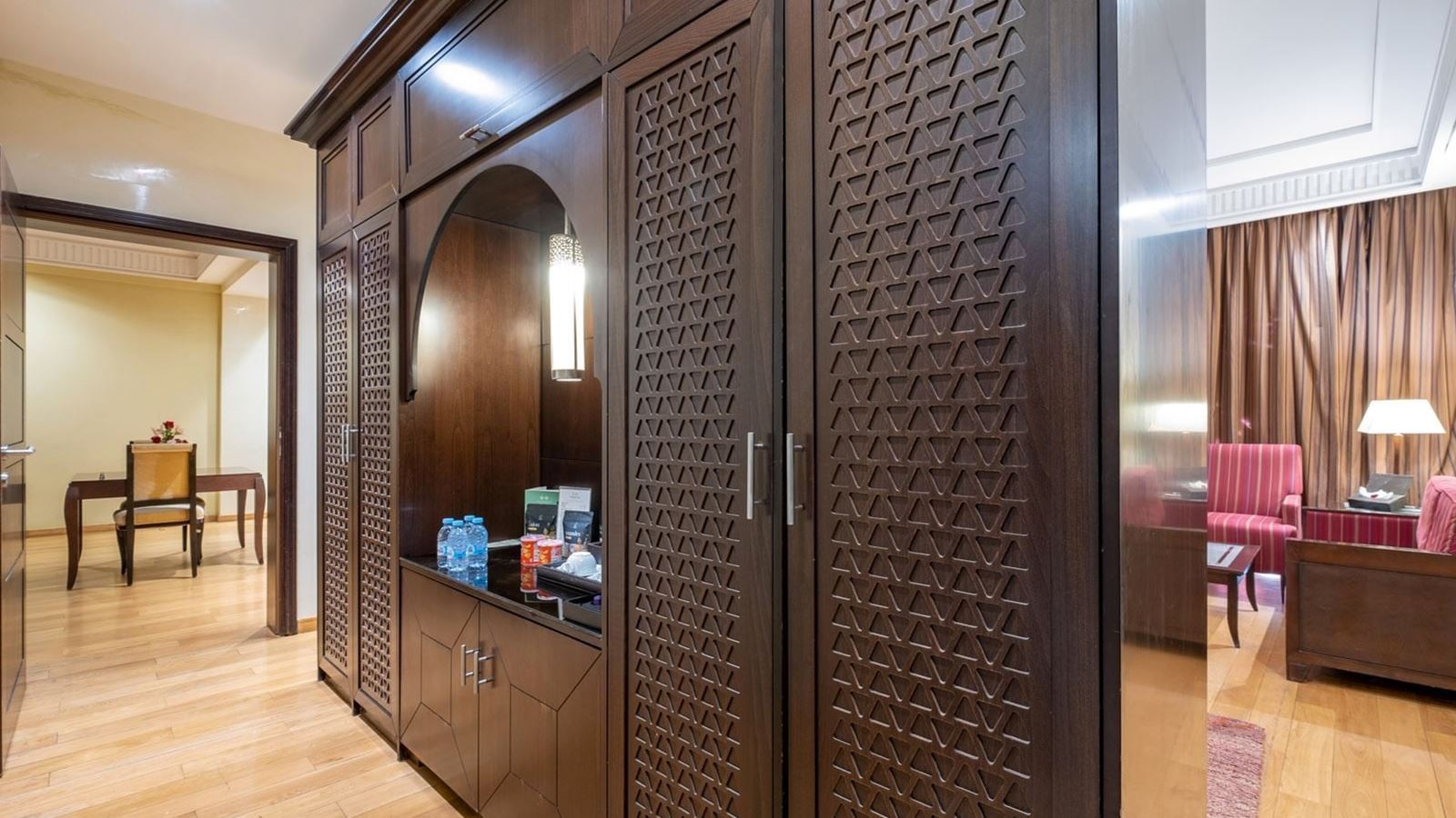 rooms-singleuse-suite-garden-view-