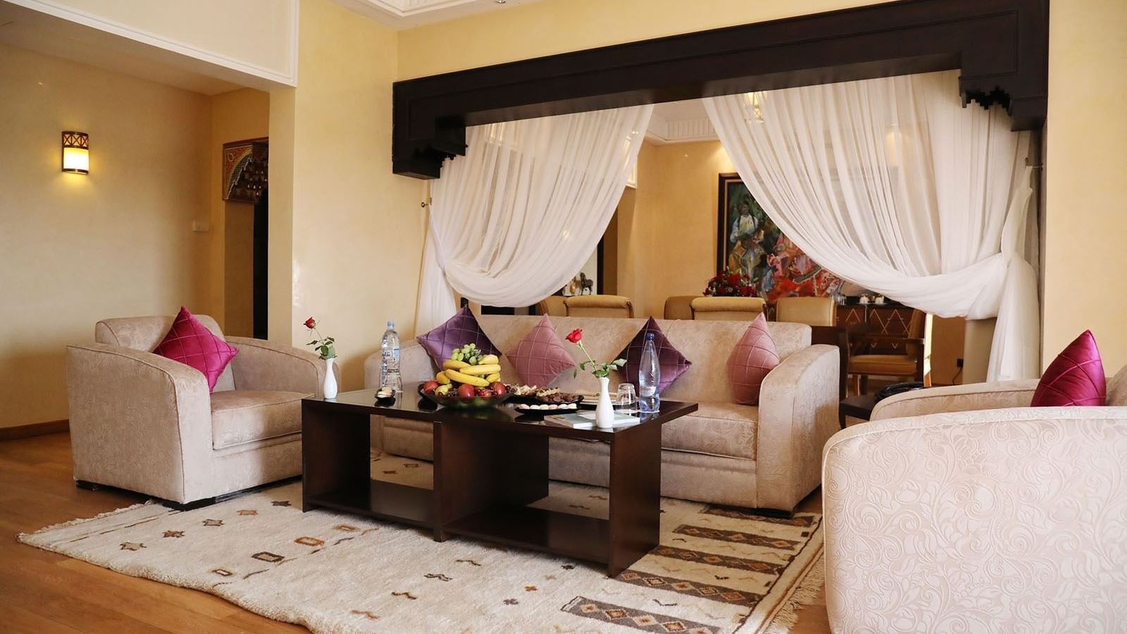 rooms-singleuse-suite-pool-view-