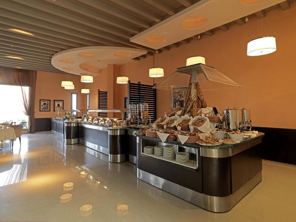 restaurants-main-restaurant