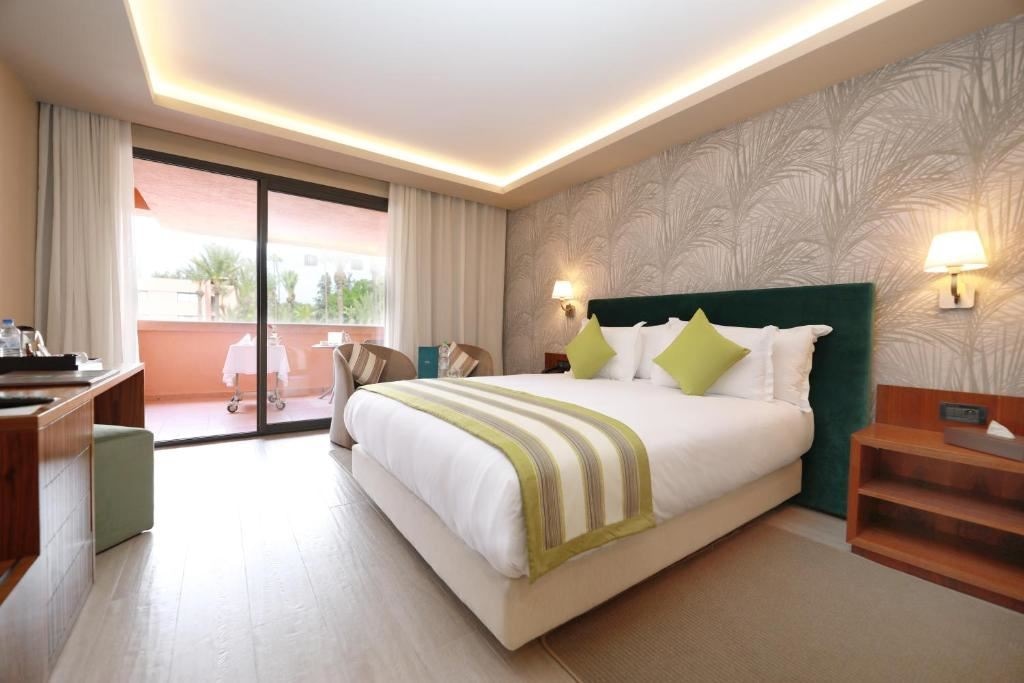 rooms-triple-premium-room-gardepool-room