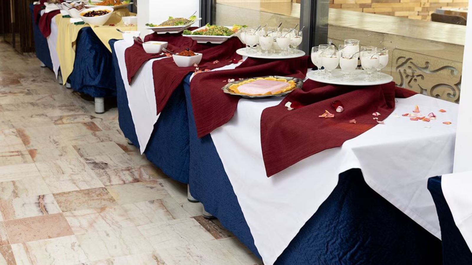 restaurants-restaurants