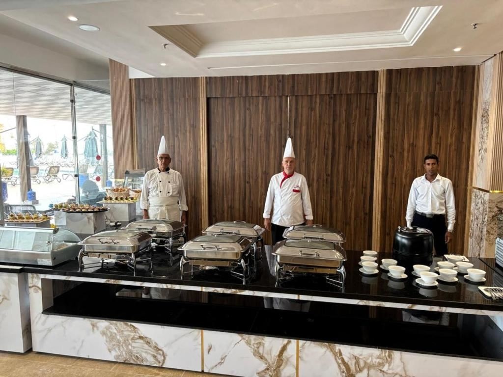 restaurants-restaurants