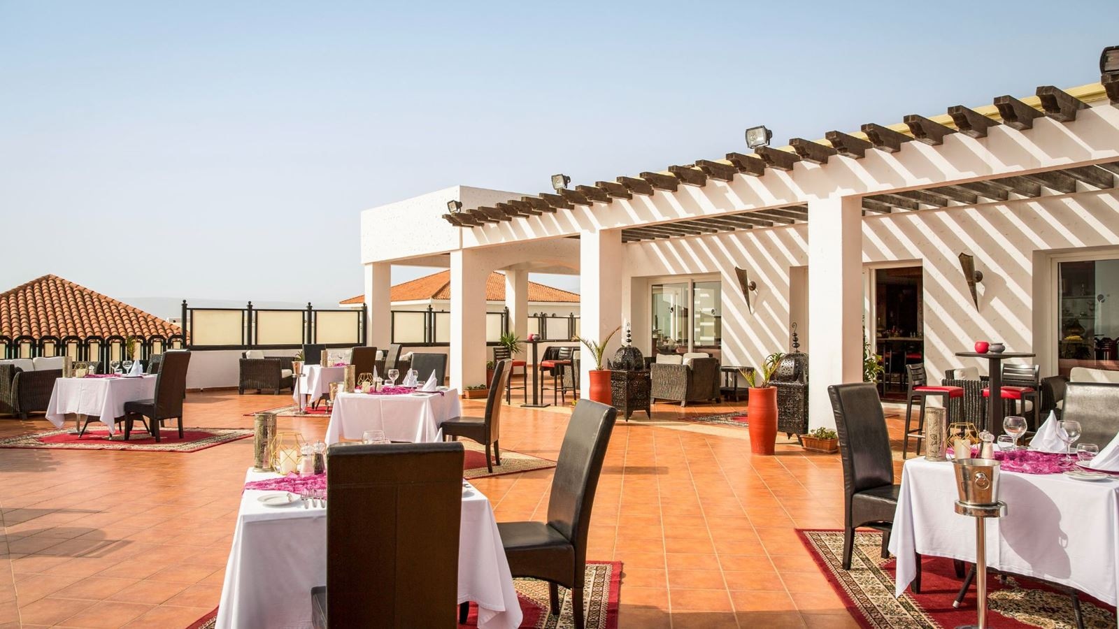 restaurants-restaurants