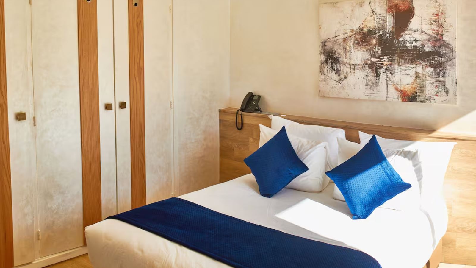 rooms-double-standard-room