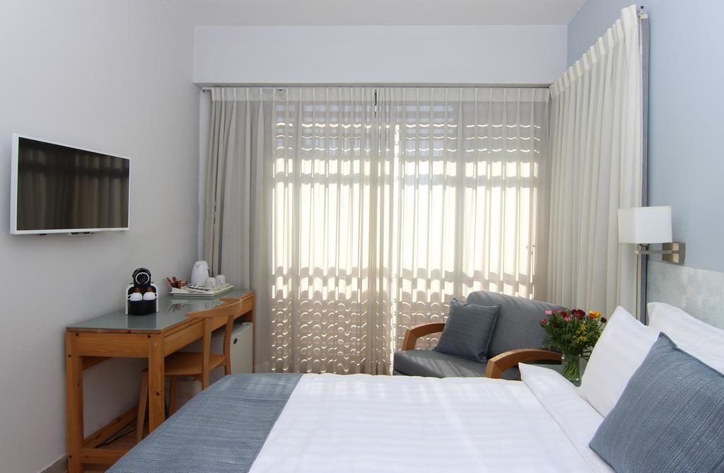 rooms-double-standard-room