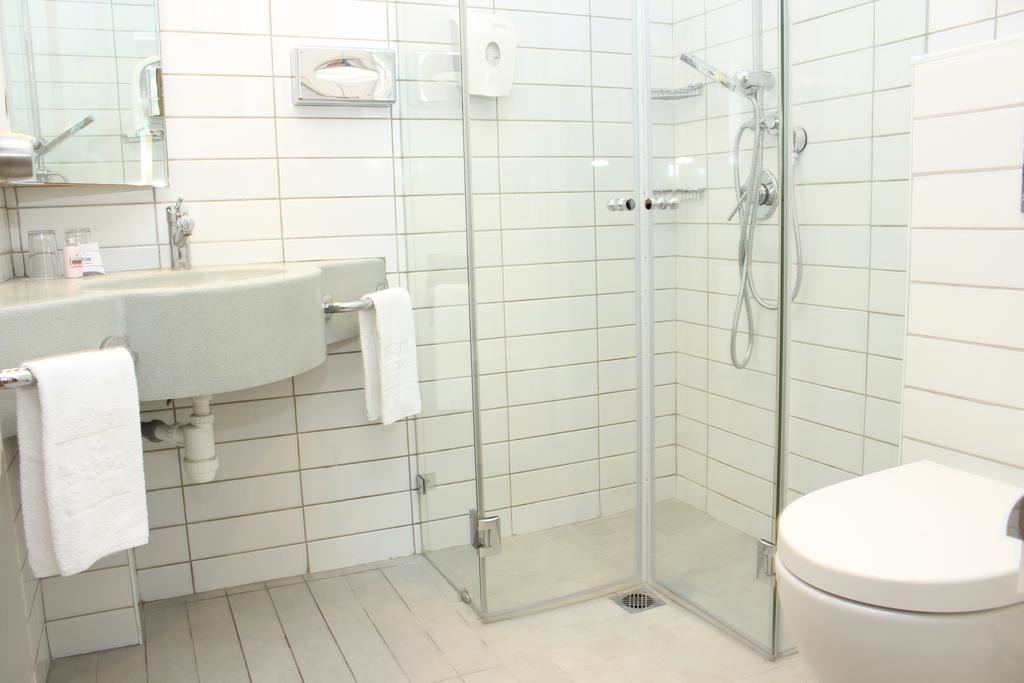 rooms-double-standard-room