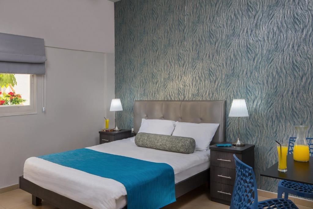 rooms-triple-studio-room