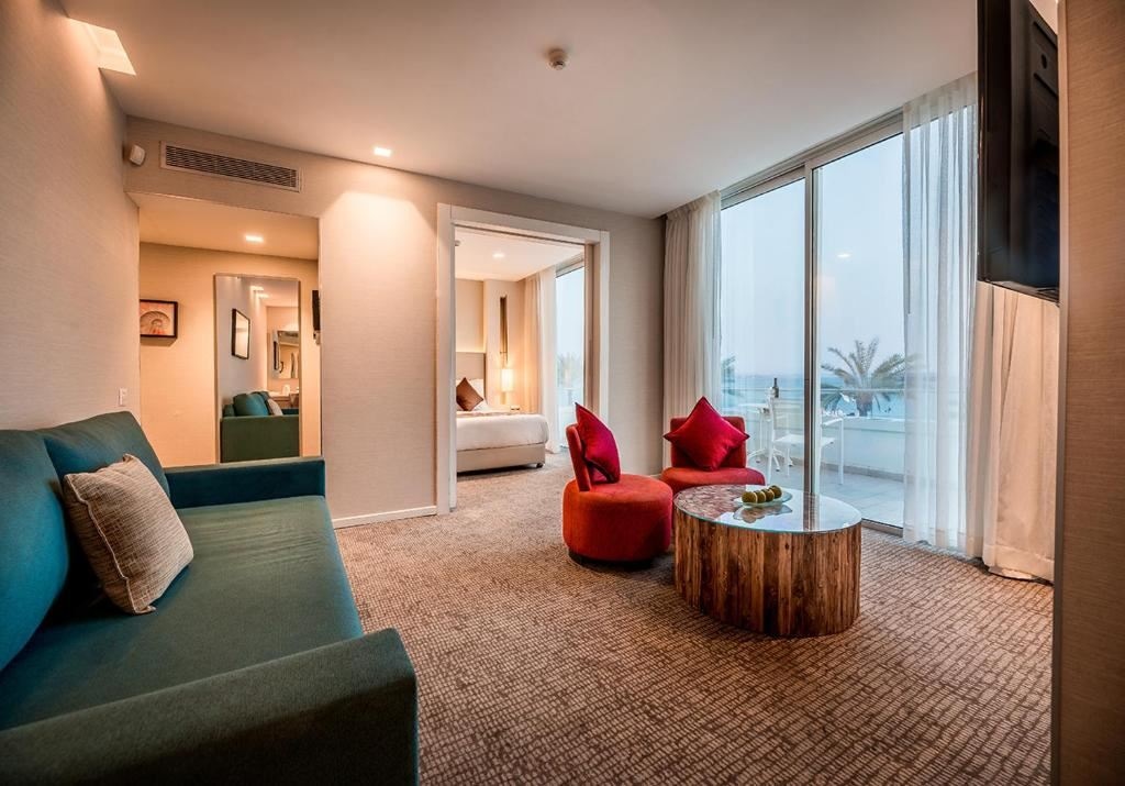 rooms-suite-sea-view