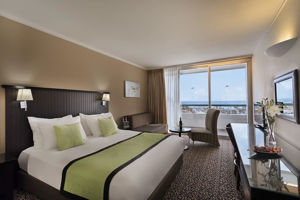 rooms-standard-with-balcony