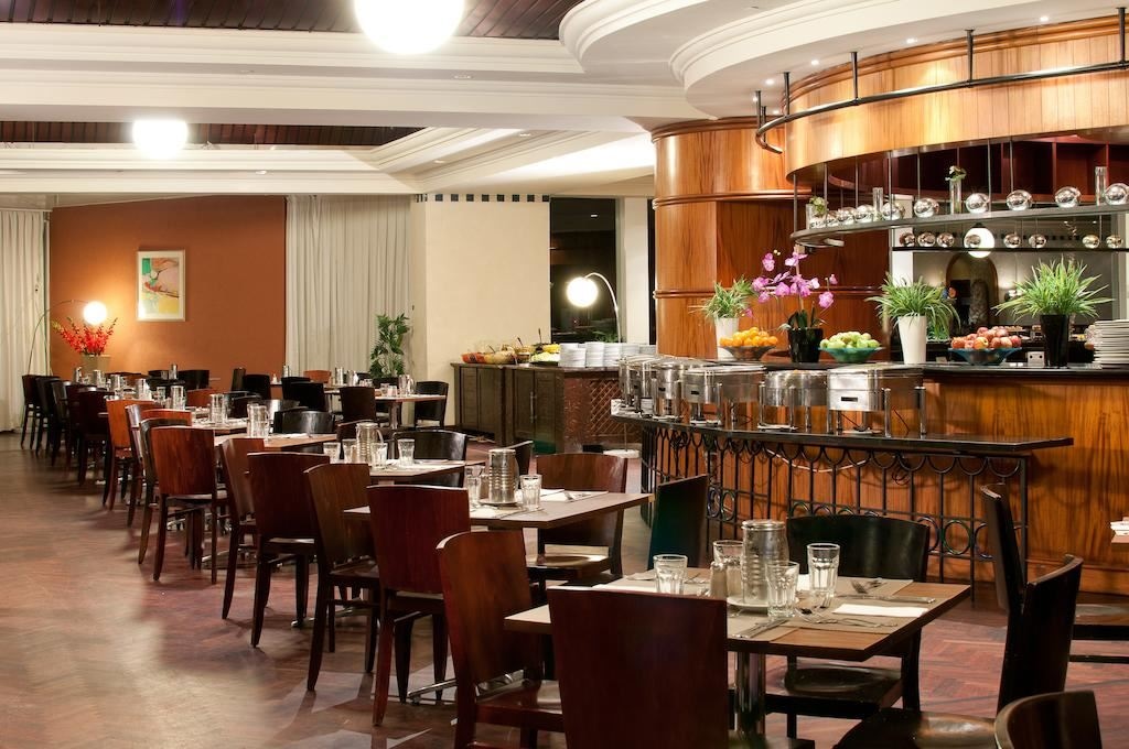 restaurants-ein-midbar