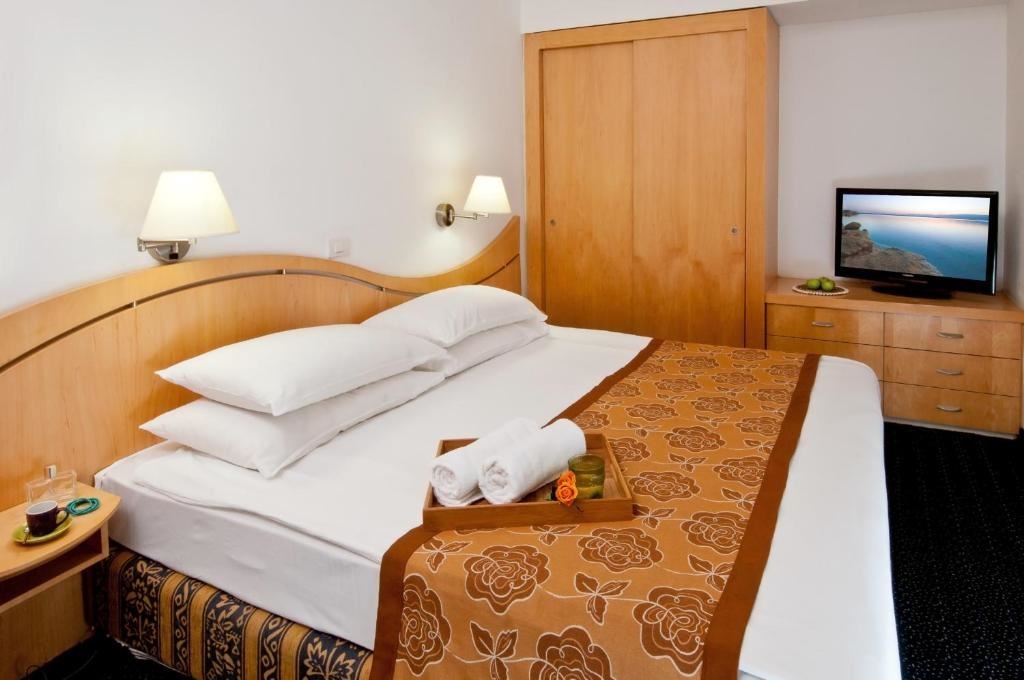 rooms-suite-2-bedrooms