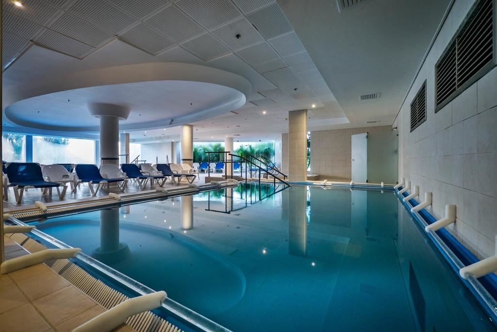 pools-indoor-pool