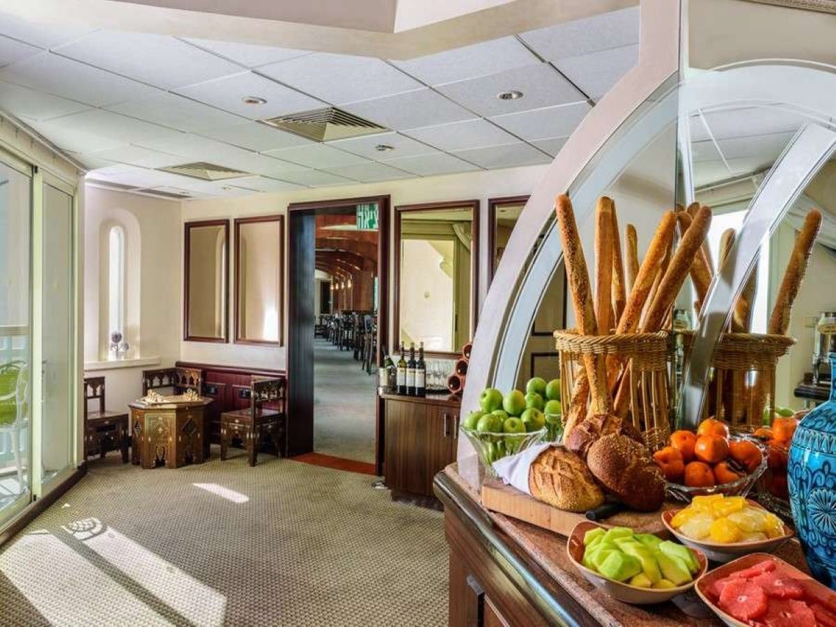 restaurants-the-tamarind-and-tzaparim