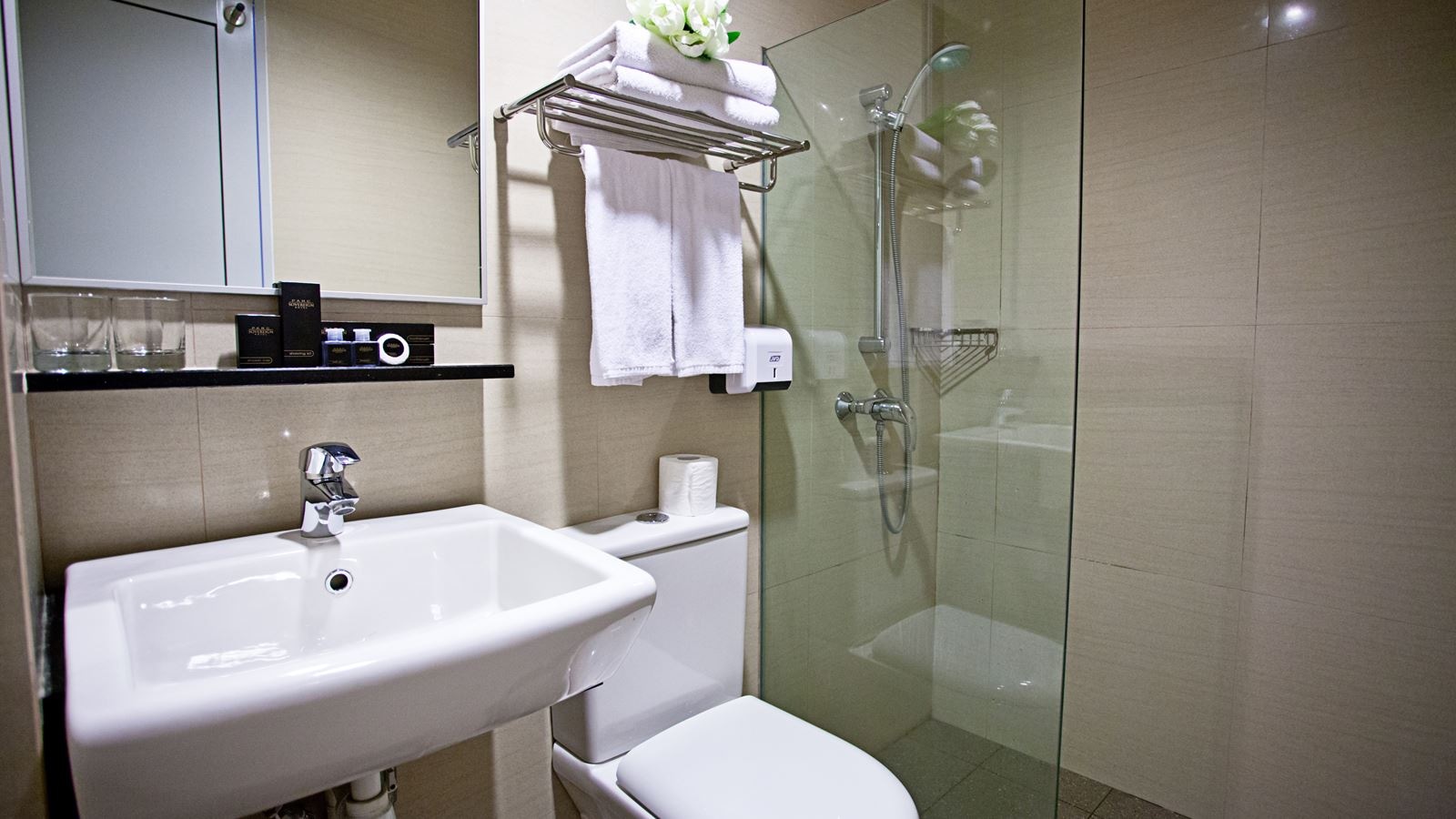 rooms-deluxe-twin-room