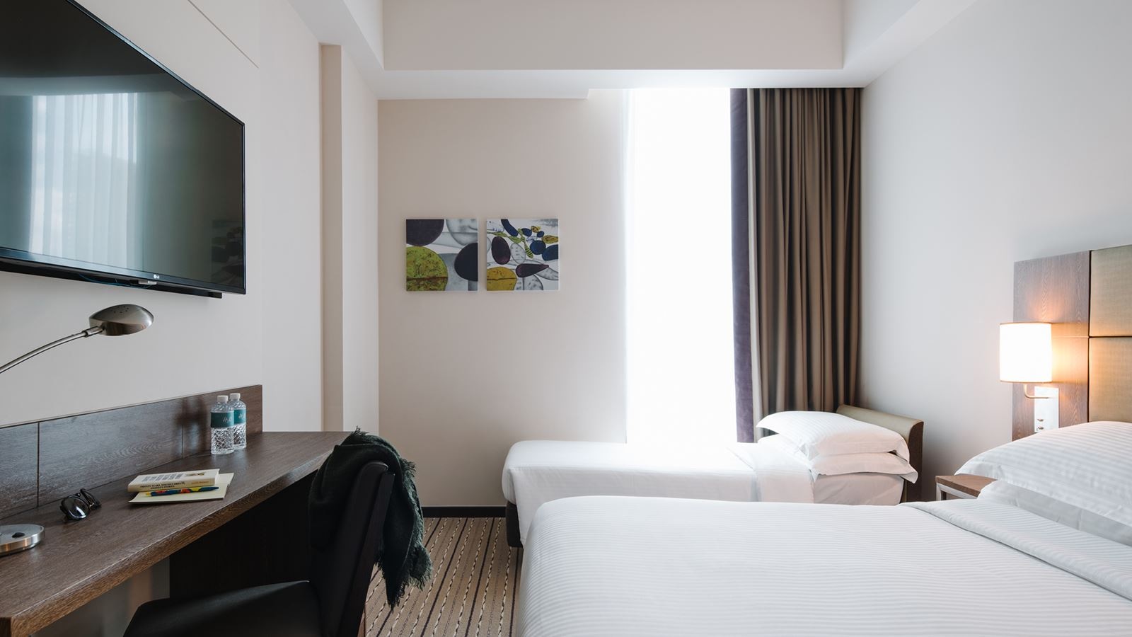 rooms-superior-triple-room