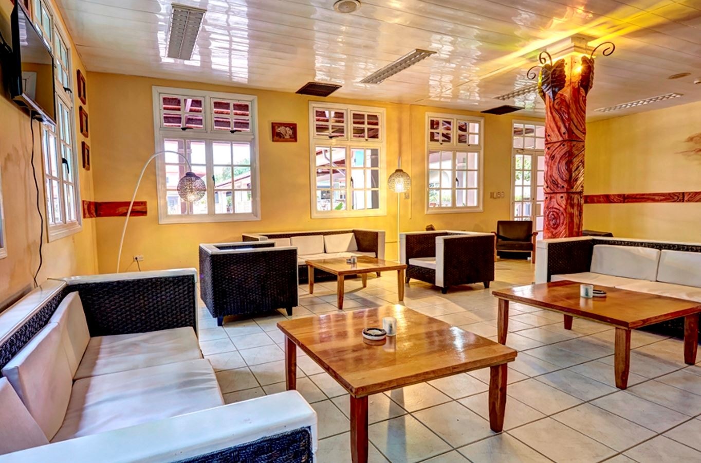 bars-cigar-bar-la-vega