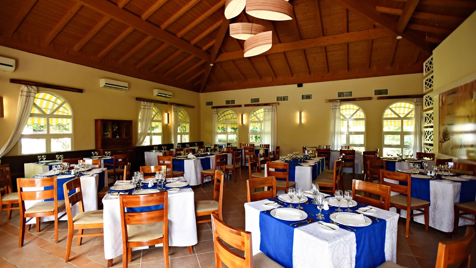 restaurants-restaurante-mediterraneo-aegea