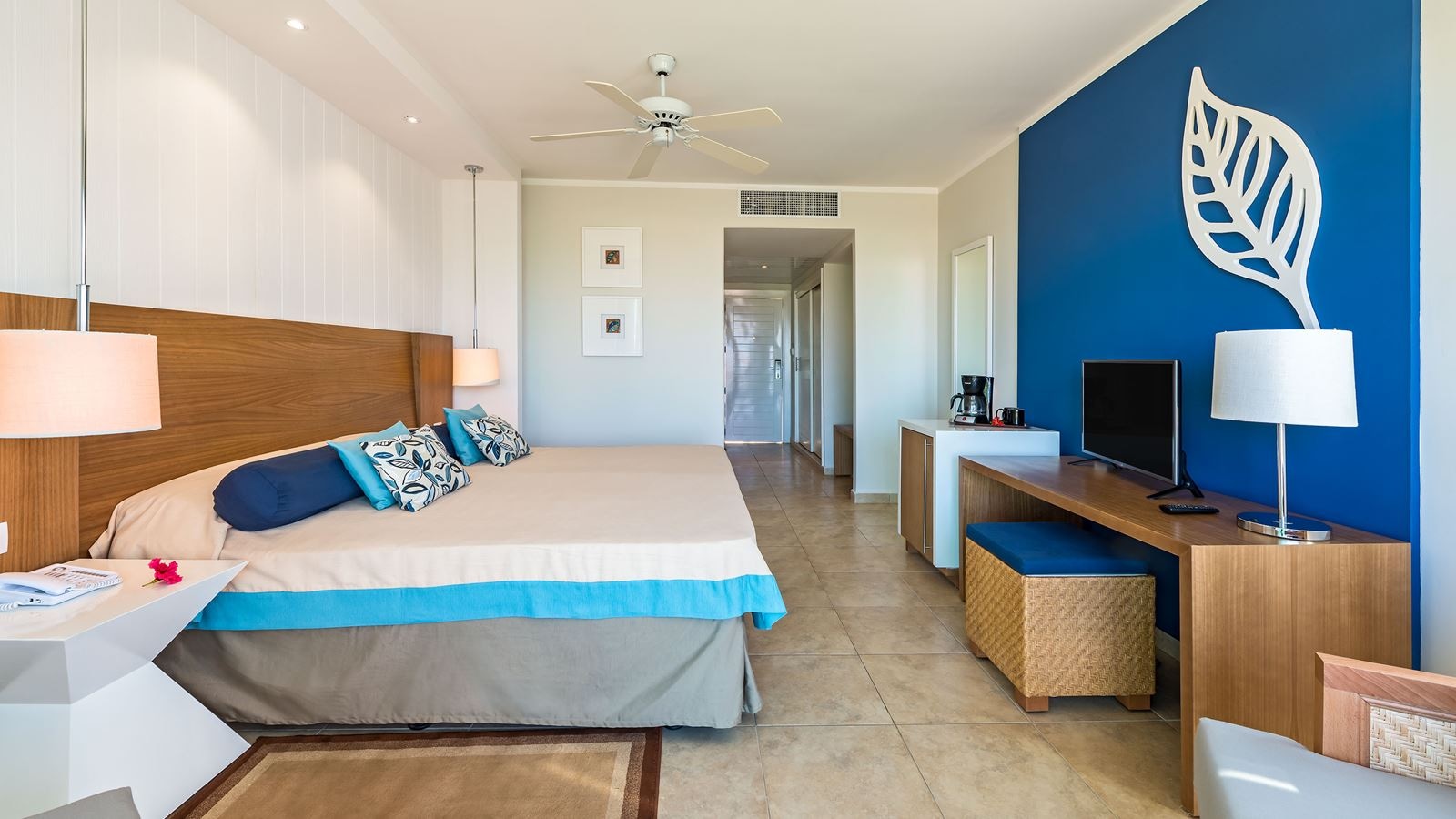 rooms-deluxe-room-double