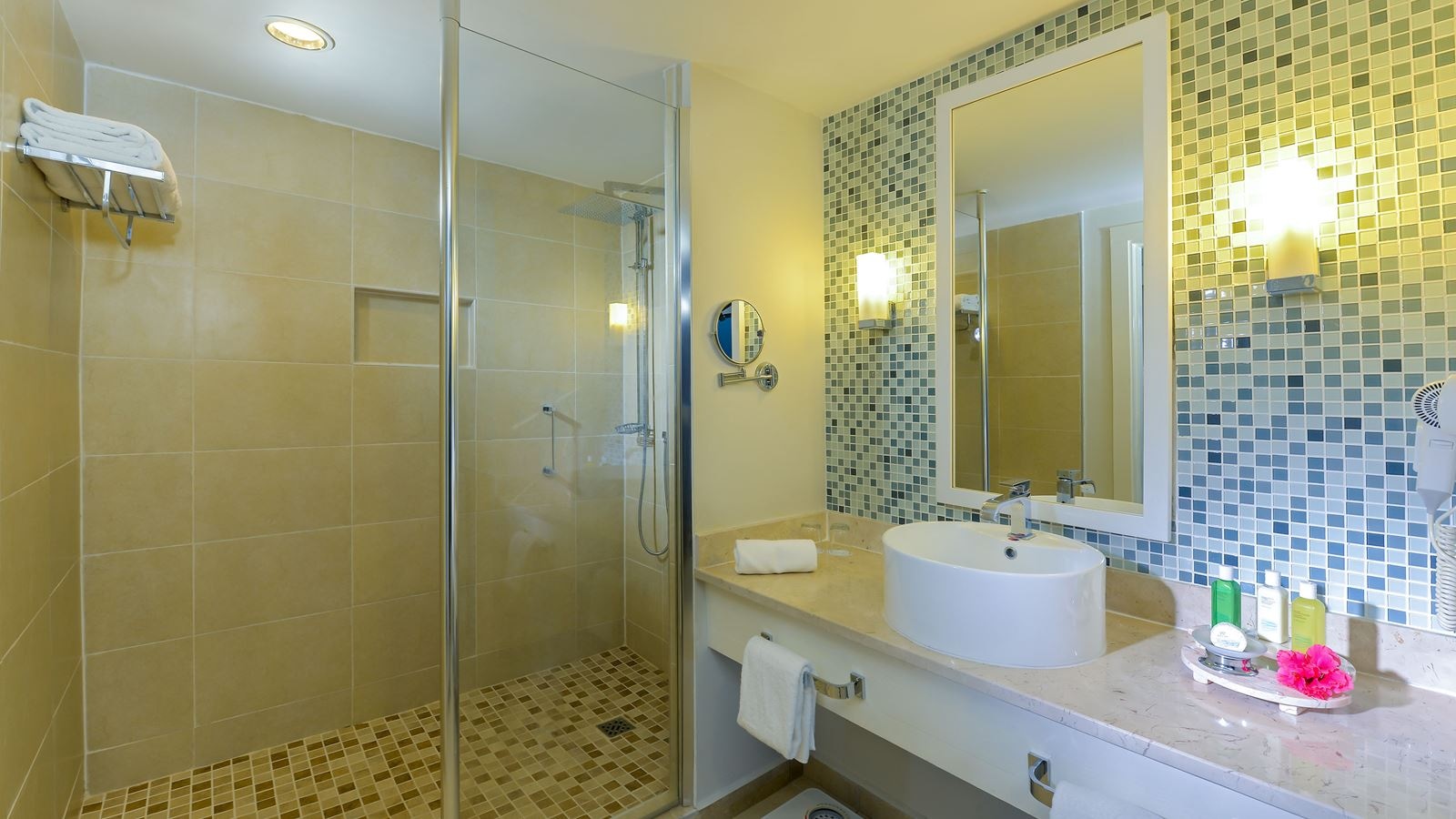 rooms-deluxe-room-double