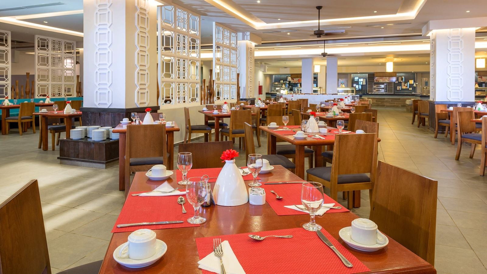 restaurants-blue-moon