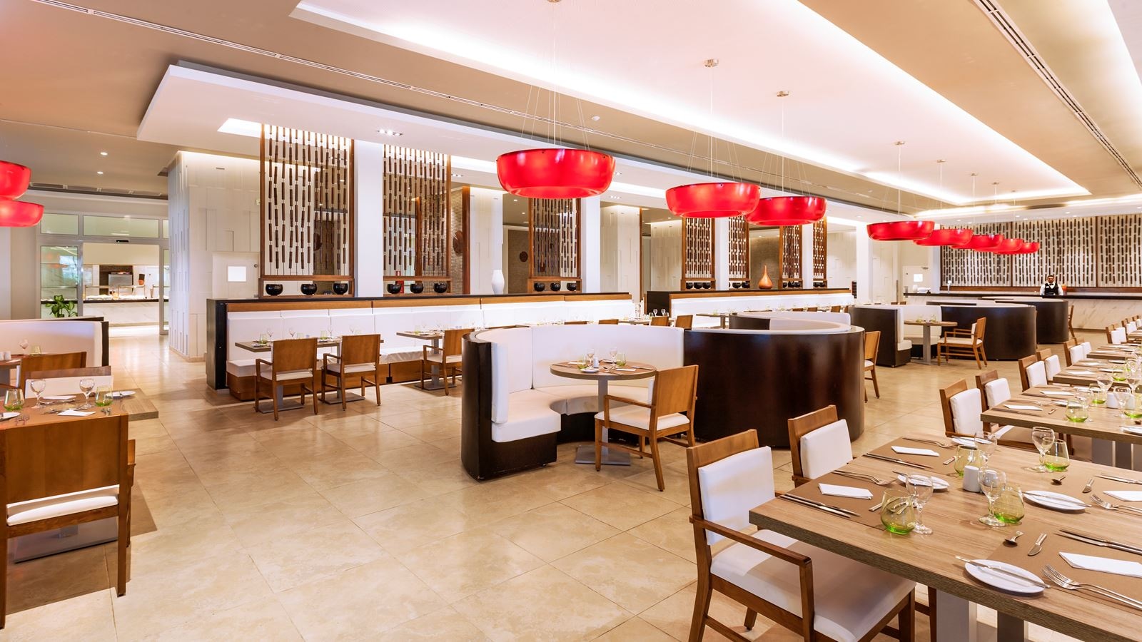 restaurants-restaurant-buffet-naos