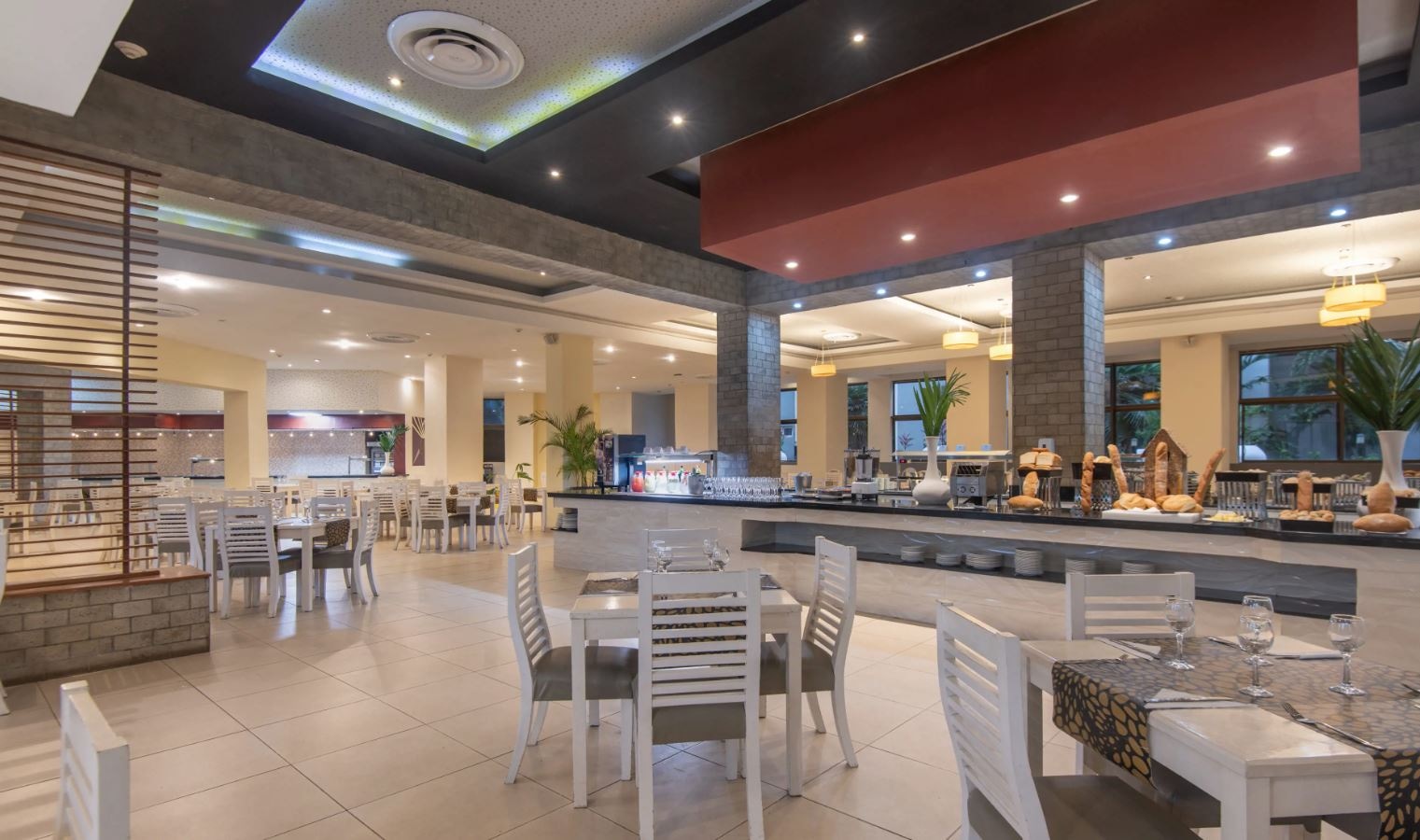 restaurants-main-buffet