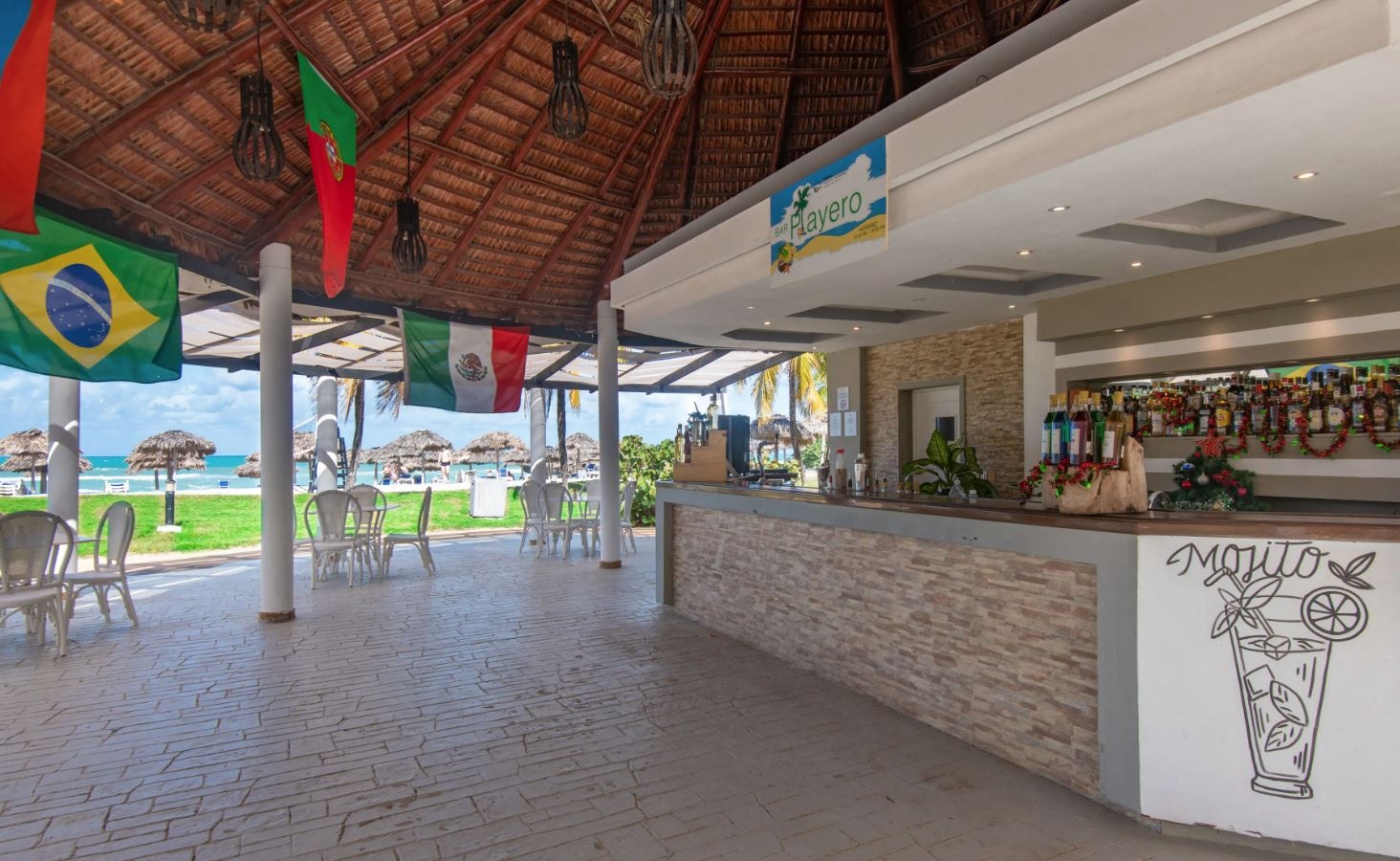 bars-el-playero-beach-bar