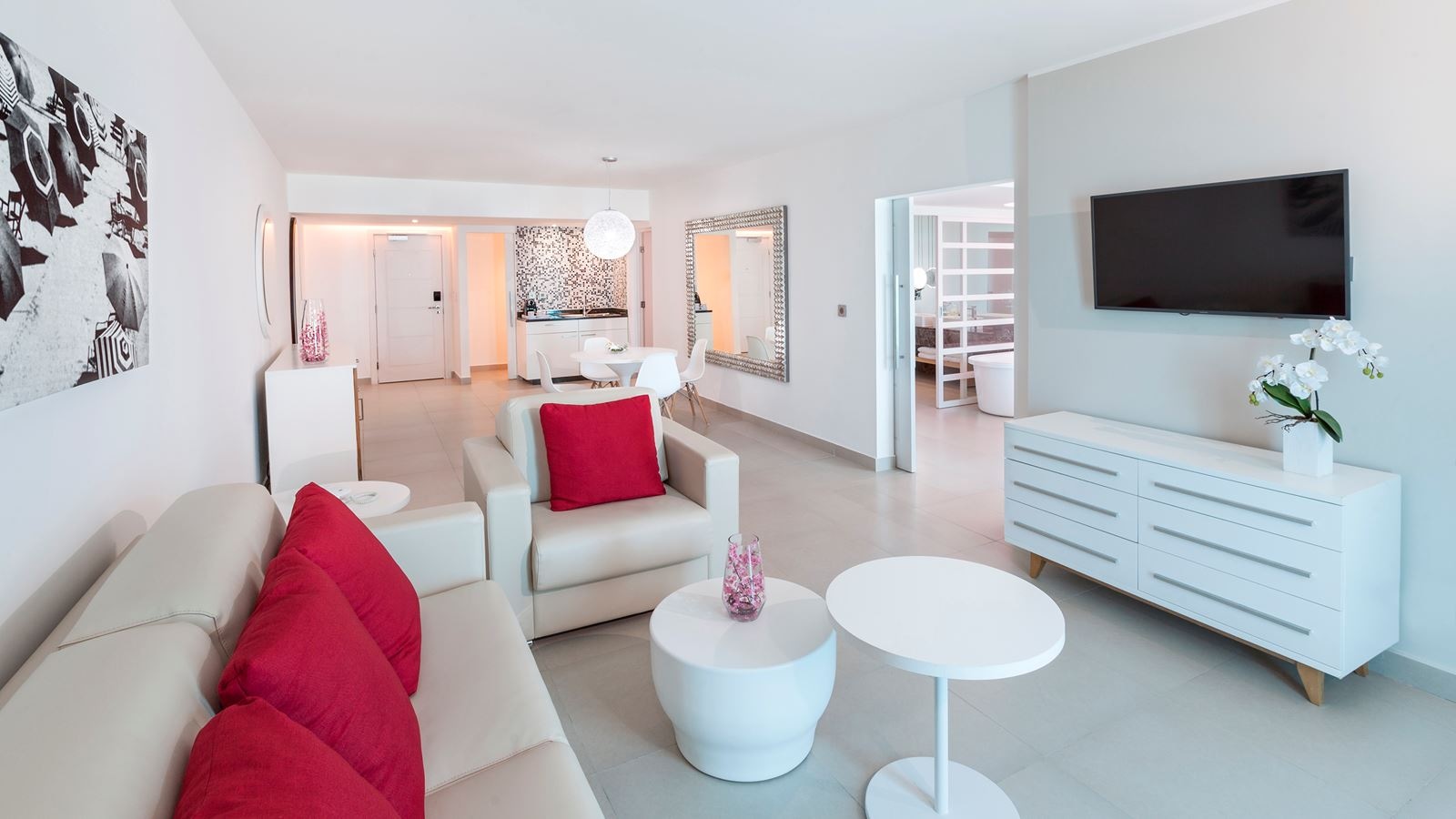 rooms-the-level-royal-suite-sea-view-adults-only-18+