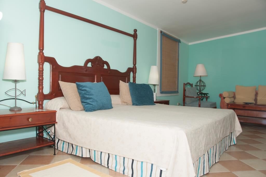 rooms-standard-double-room