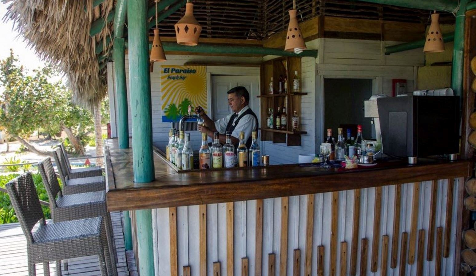 bars-beach-bar-paraíso
