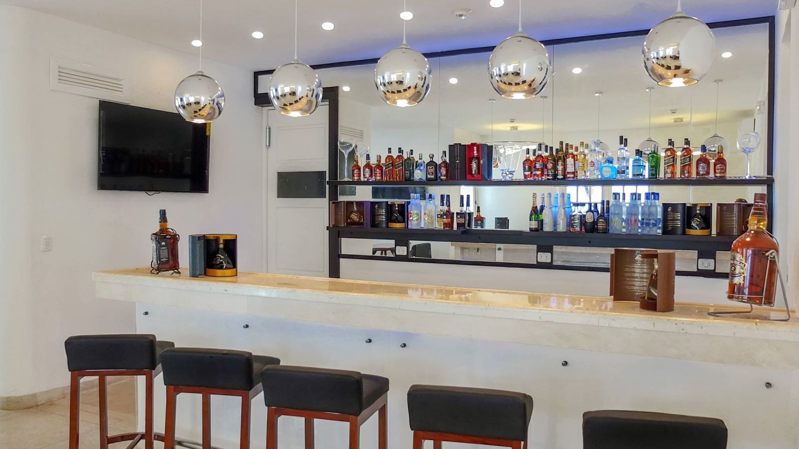bars-lobby-bar