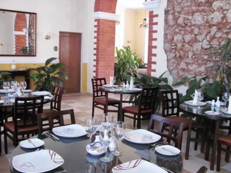 restaurants-restaurants