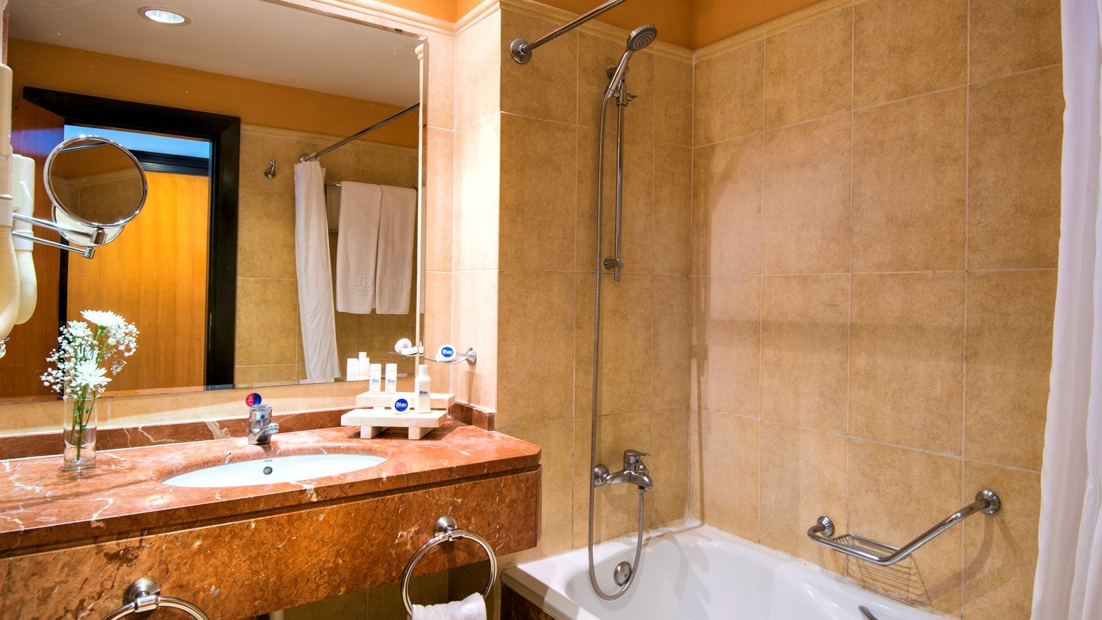 rooms-superior-bay-view