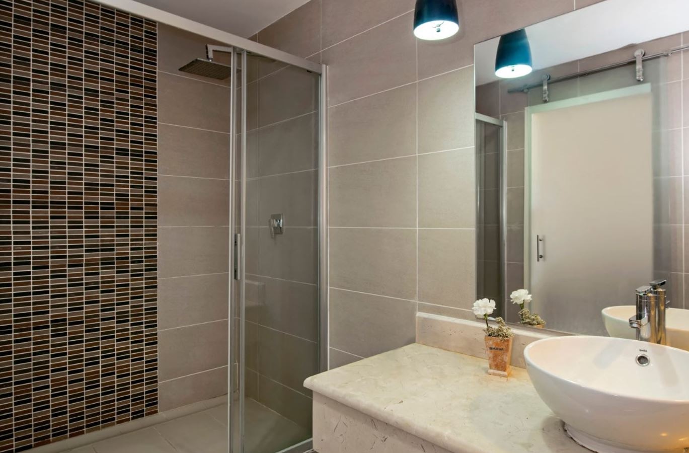 rooms-double-garden-view