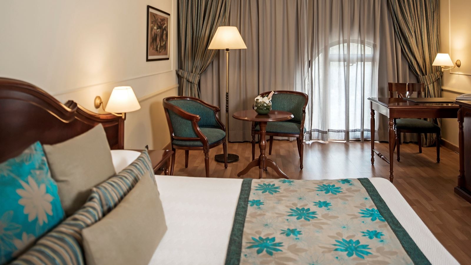 rooms-double-colonial