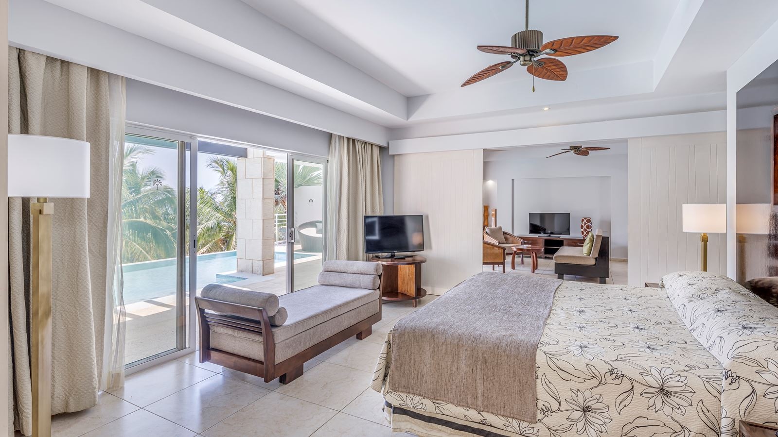 rooms-presidential-suite-royal-service