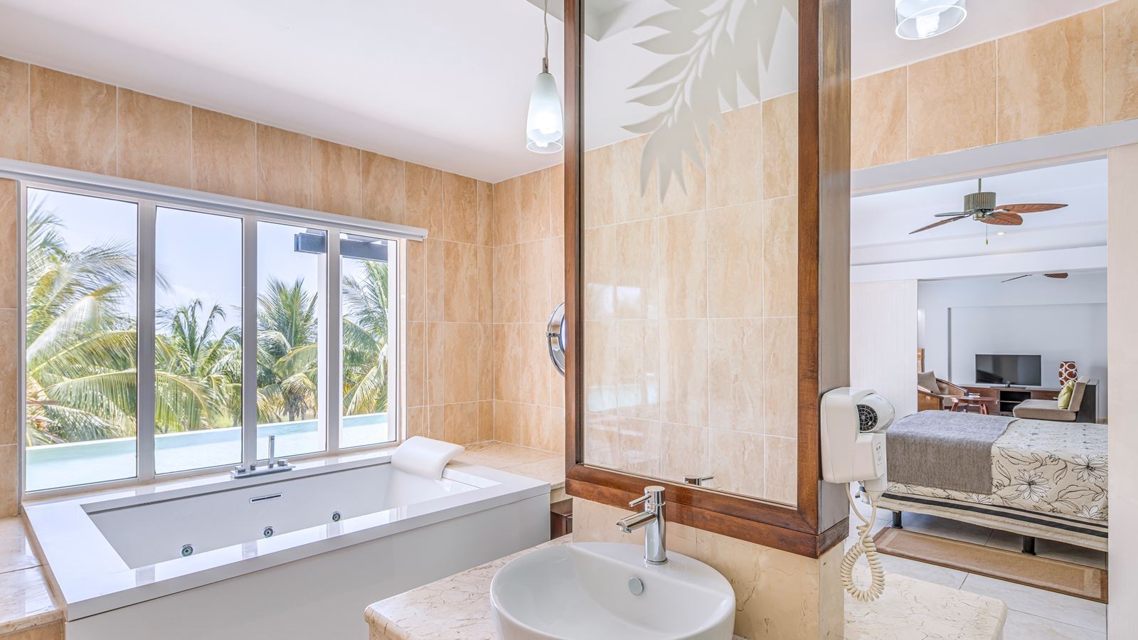 rooms-presidential-suite-royal-service